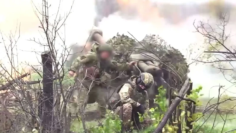 Ukraine tung 1,3 triệu UAV chặn Nga, "chảo lửa" Pokrovsk sắp bùng cháy