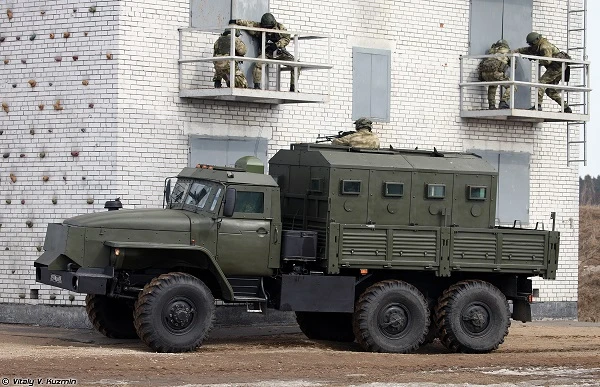 Thích thú xem đặc nhiệm Bộ Nội vụ Nga chống khủng bố