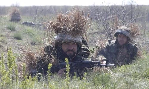 Lực lượng ly khai Ukraine tập trận gây ngạc nhiên lớn