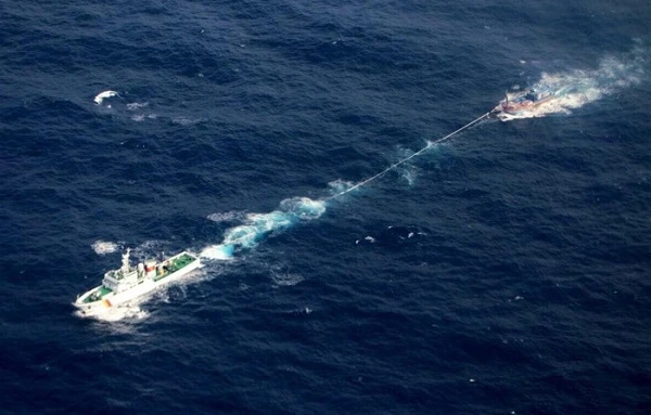 Quân chủng Hải quân điều thêm tàu, quyết tìm được ngư dân mất tích