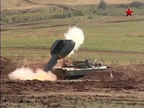 Sức mạnh xe phá mìn “rồng phun lửa nhiều đầu” UR-77 Nga