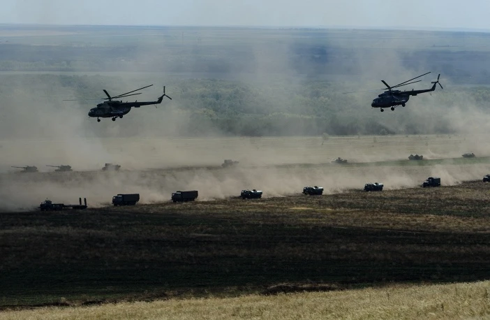 Mục kích 6.000 lính Nga hành quân tập trận lớn