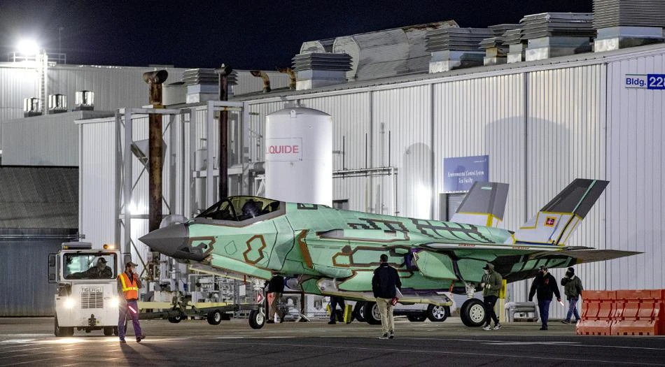 Có quy mô quá nhỏ, Không quân Đan Mạch cố mua F-35 làm gì?