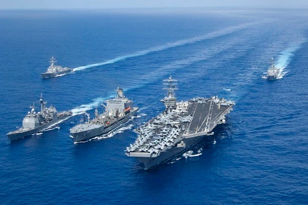 Đấu khẩu: Trung Quốc "tự tin" đánh chìm được tàu sân bay của Mỹ (P2)