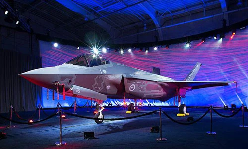 10 chiến đấu cơ “khủng” nhất thế giới năm 2015