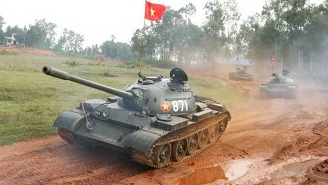 Việt Nam sẽ nâng cấp xe tăng T-62?