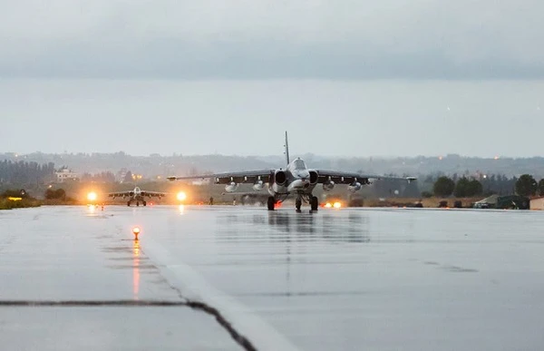 "Hung thần" Su-25 Nga rời Syria, phiến quân IS vui mừng