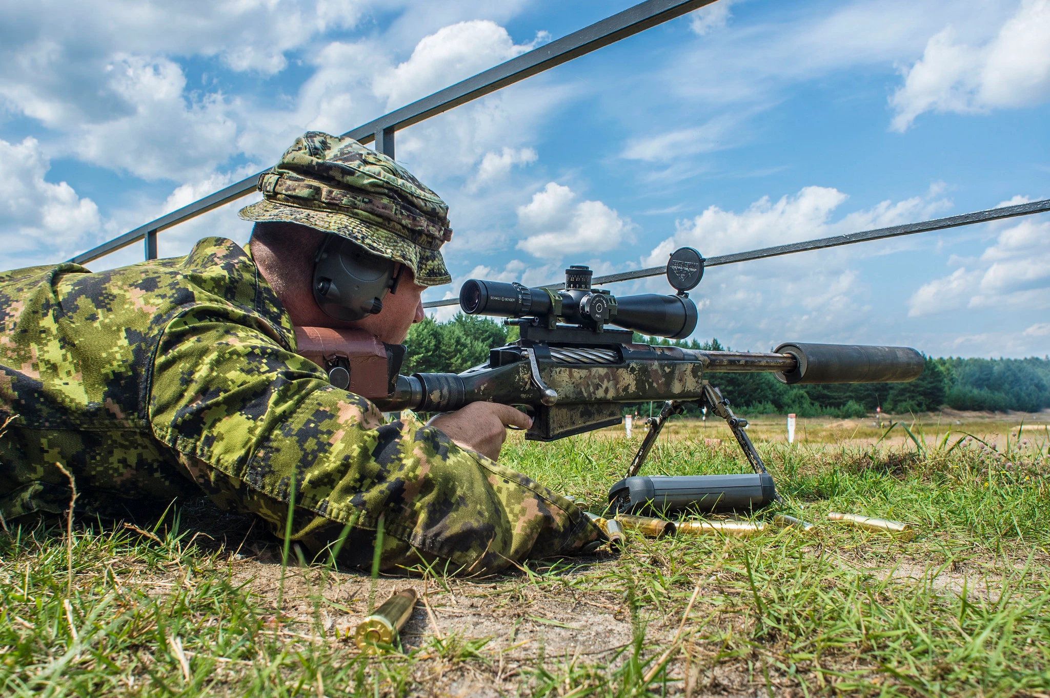 Khủng khiếp súng bắn tỉa TAC-50 hạ mục tiêu cách 3,5 km