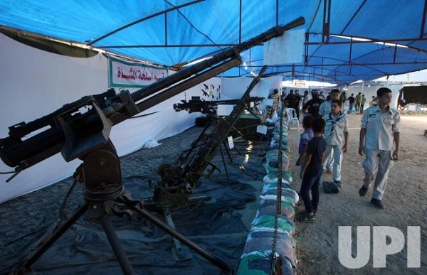 Ngạc nhiên triển lãm vũ khí của phong trào Hồi giáo Hamas