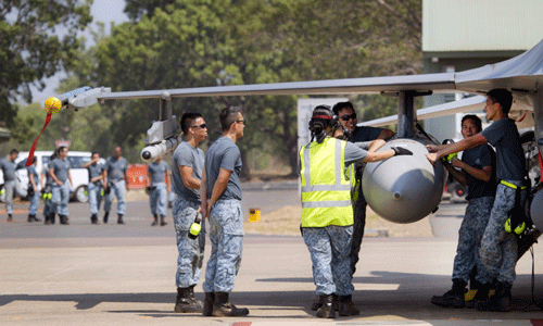 Trong cuộc tập trận lần này, máy bay chiến đấu F-16C/D của RSAF lần đầu tiên sẽ tiến hành thả trực tiếp loại bom cải tiến GBU-49 Paveway II. Loại bom này ó gắn một hệ thống định vị toàn cầu (GPS) cũng như hệ thống dẫn đường laser, cho phép hoạt động hiệu quả trong mọi điều kiện thời tiết.