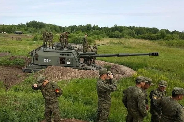 Học viên Việt được vận hành siêu pháo Msta-S Nga thế nào? 