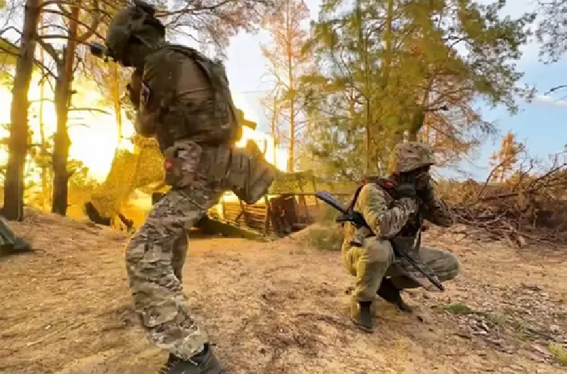 Nga dùng bom cháy san phẳng trận địa, Ukraine thiệt hại nặng nề