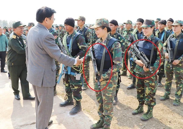 Cặp đôi súng Trung Quốc trong biên chế đặc công Lào mạnh cỡ nào?