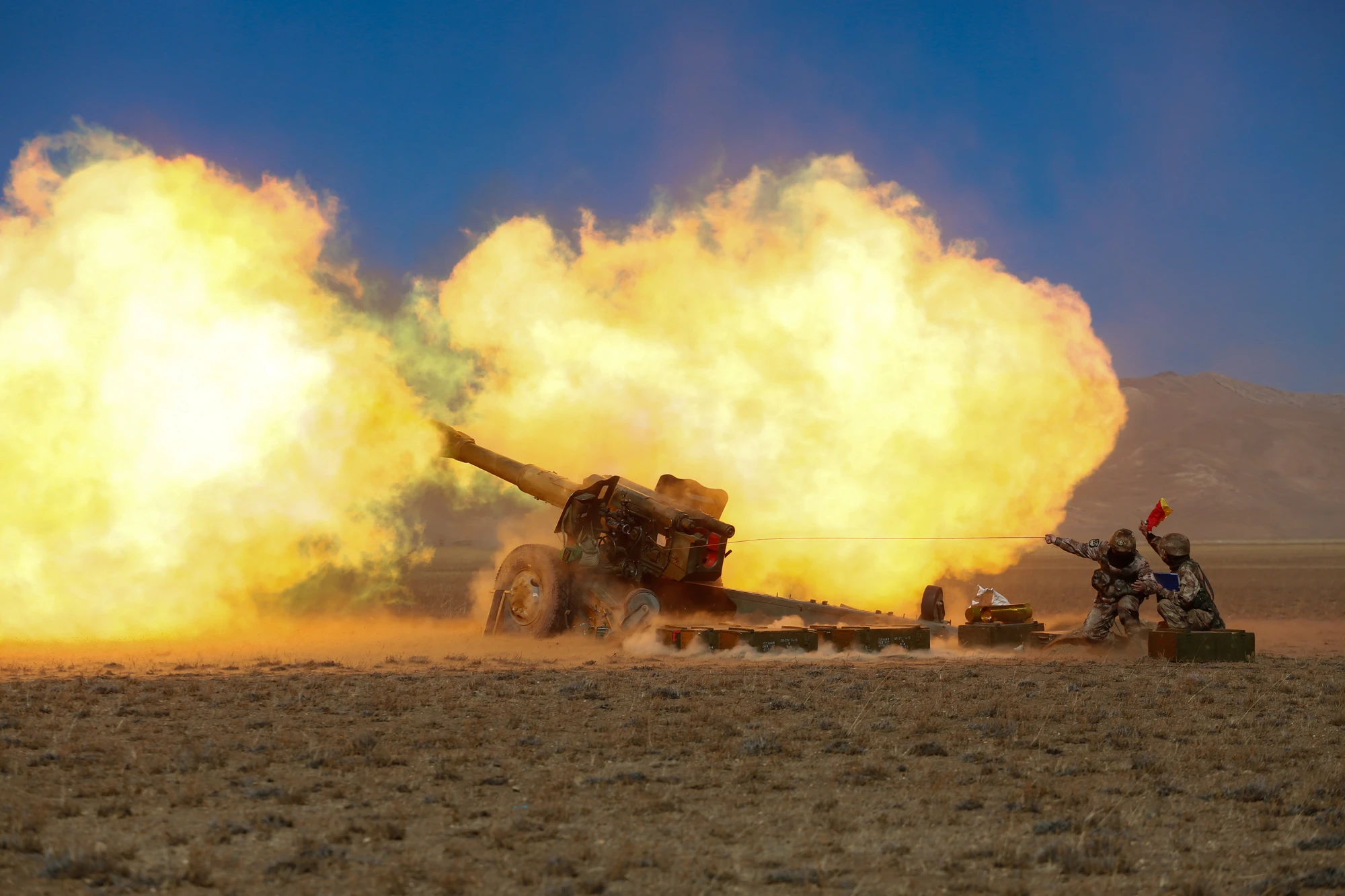 Bất ngờ động thái của Trung Quốc với pháo “cổ” kiểu Liên Xô