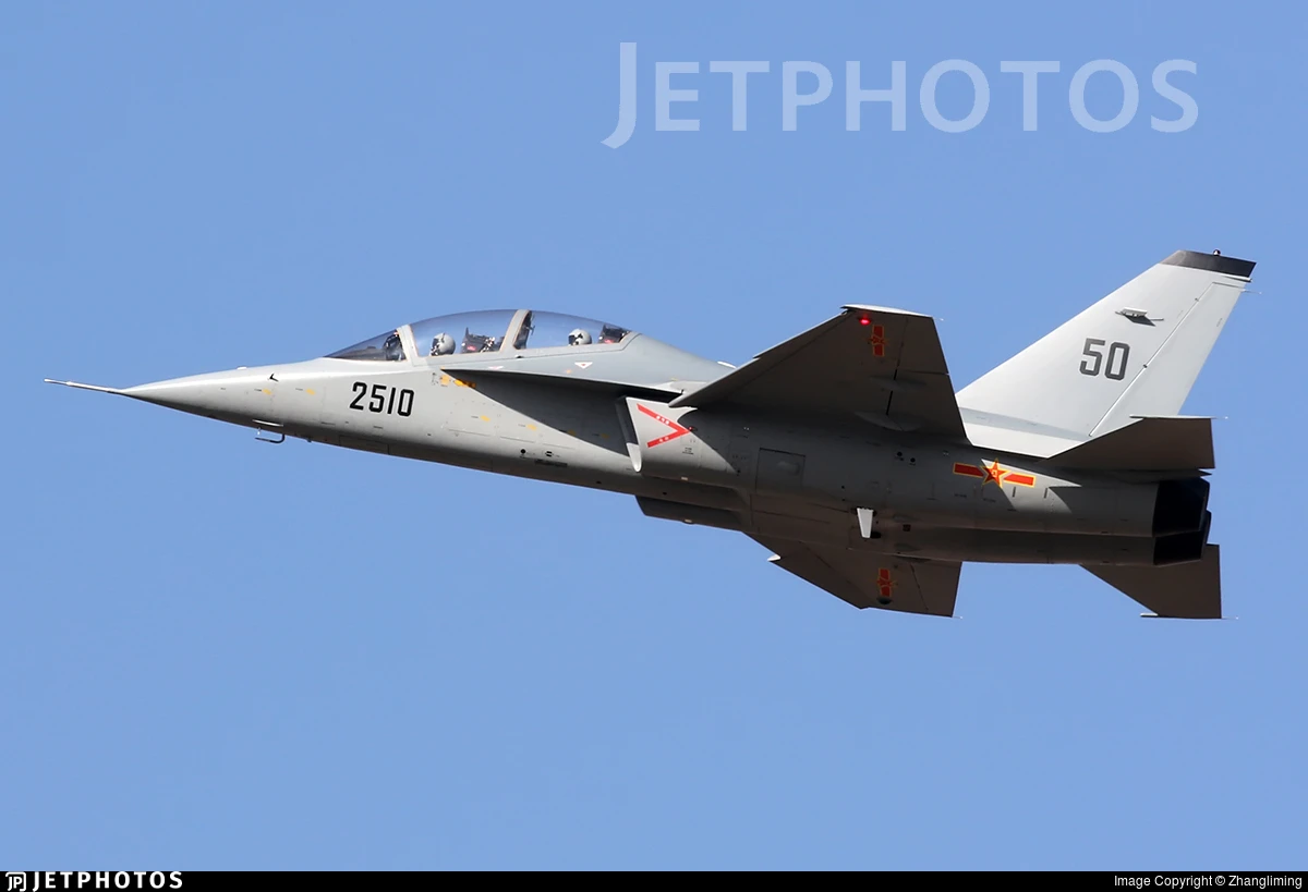 Trung Quốc mua gom động cơ Ukraine cho cường kích nội địa