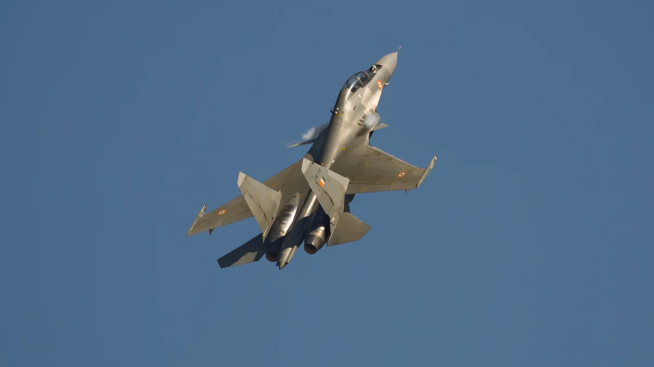 Lạ: Su-30MKI vẫn hiện đại mà Ấn Độ đã muốn nâng cấp