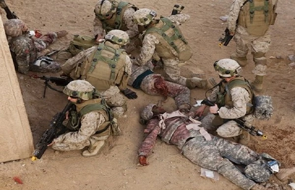 Rợn tóc gáy cách Quân đội Mỹ huấn luyện cứu thương