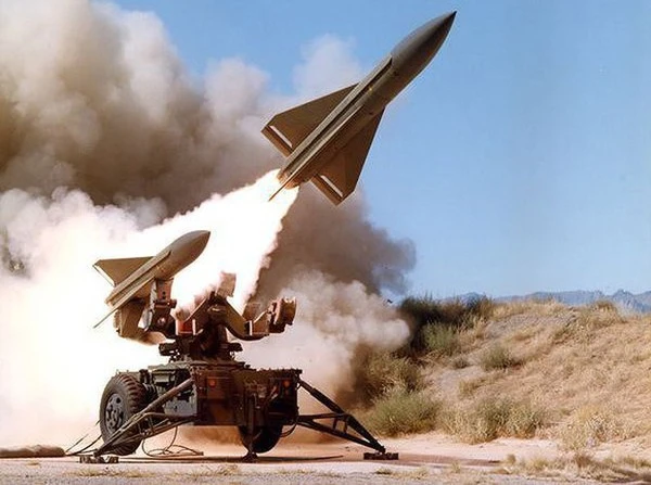 Sốc: Khủng bố Al Qaeda sở hữu hệ thống phòng không Hawk của Mỹ