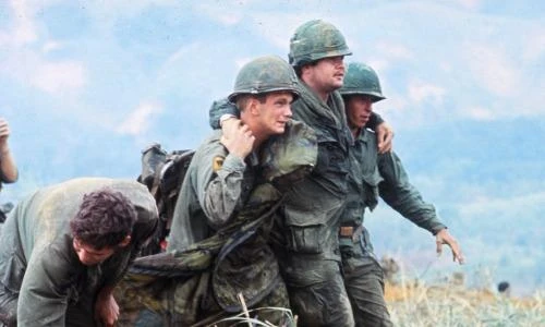 Ảnh màu hiếm lính Mỹ khổ sở trong chiến tranh Việt Nam