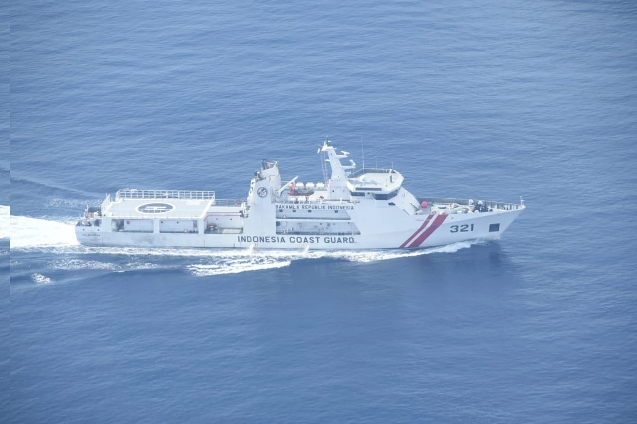 Indonesia bất ngờ phát hiện tàu khảo sát Trung Quốc "đi lạc"