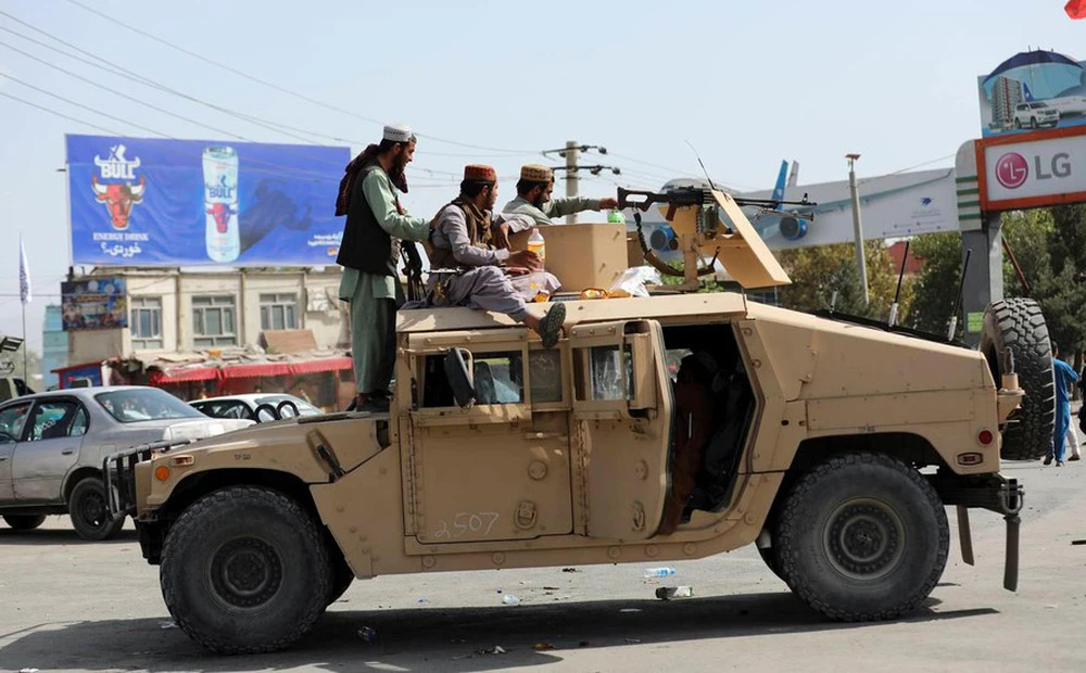 Bình định xong Afghanistan, Taliban được trang bị toàn vũ khí Mỹ