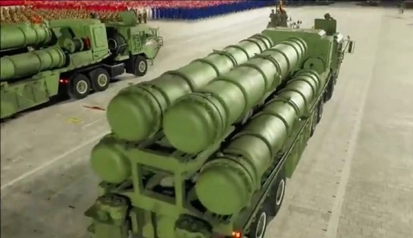 Kinh ngạc trước tổ hợp tên lửa "S-400 nhái” của Quân đội Triều Tiên