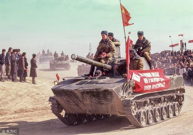 Có phải Liên xô cũng từng tháo chạy khỏi Afghanistan như Mỹ?