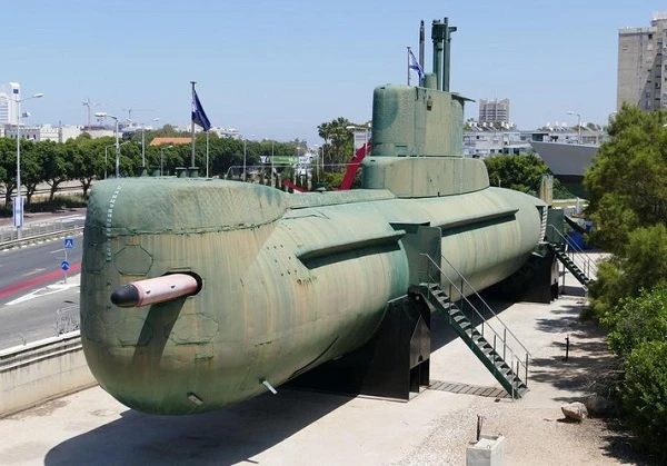 Choáng cảnh bên trong tàu ngầm hiện đại nhất Hải quân Israel một thời