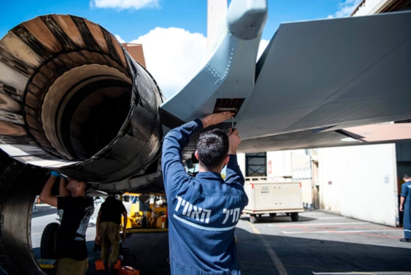 Đột nhập nơi Israel "hồi sinh" chiến đấu cơ mạnh nhất Trung Đông