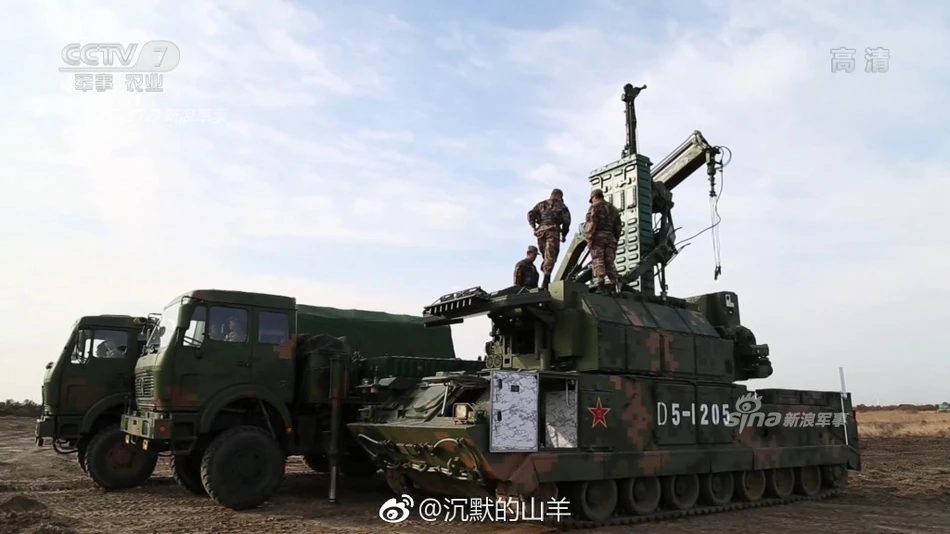 Nga “bó tay” trước Trung Quốc: Đến cả tên lửa Tor-M1 cũng bị nhái!