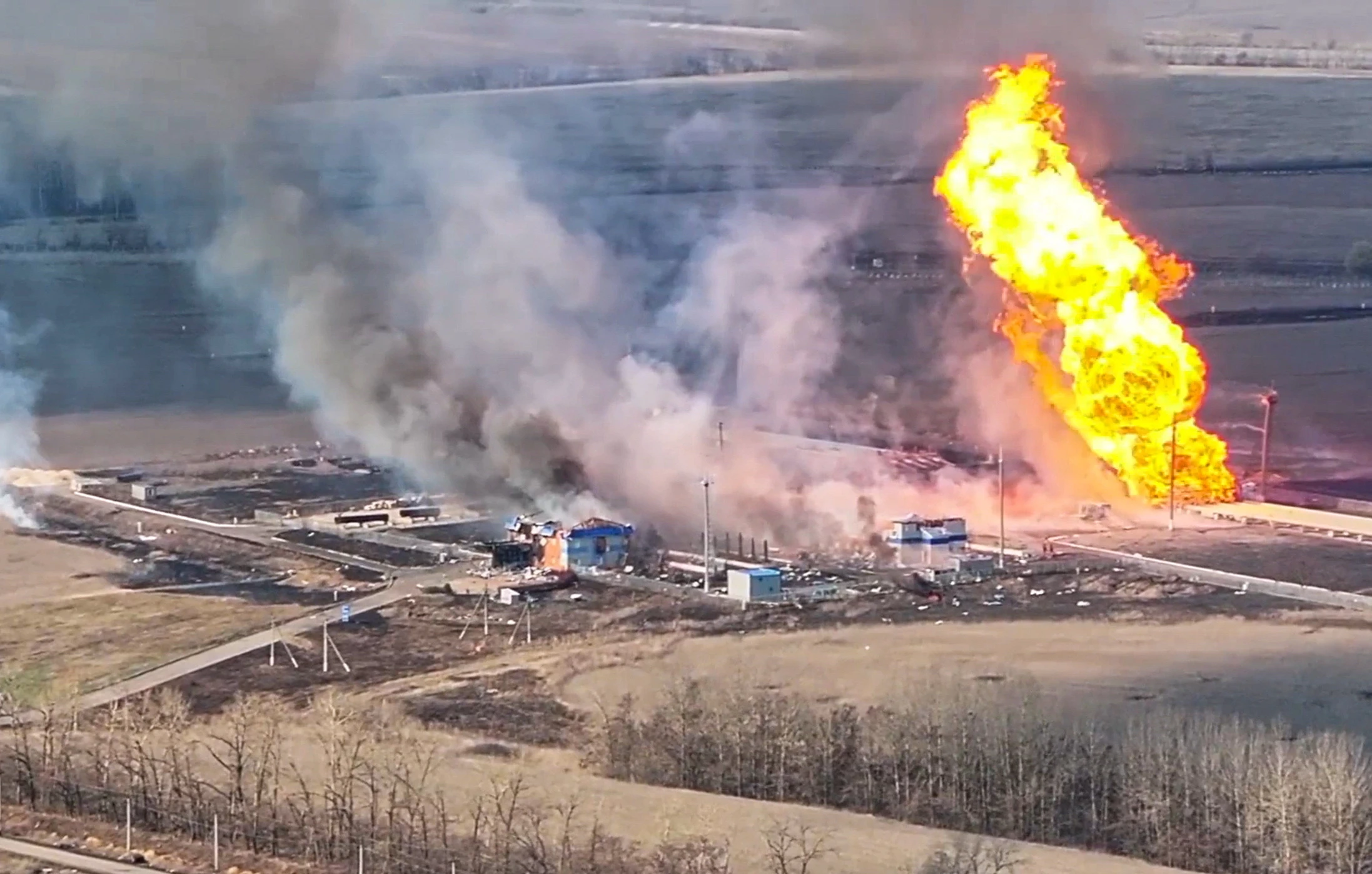 Giành giật từng căn nhà, Ukraine ép Nga vào thế "tự bắn chân mình"