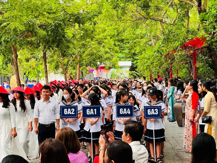 Khai giảng năm học mới 66.jpg