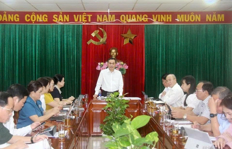 Hải Quân) z6863338537554-ec58a0b25ef9683a8595ea40d62f8f07.jpg