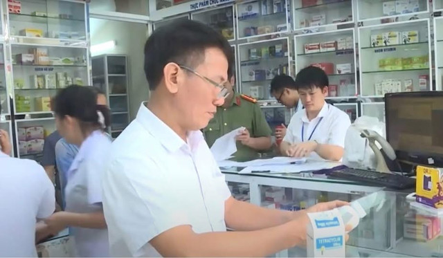Ngành y tế Quảng Ninh ra quân kiểm tra thuốc, thực phẩm chức năng giả - Ảnh CDC Quảng Ninh cung cấp thuoc-gia.jpg