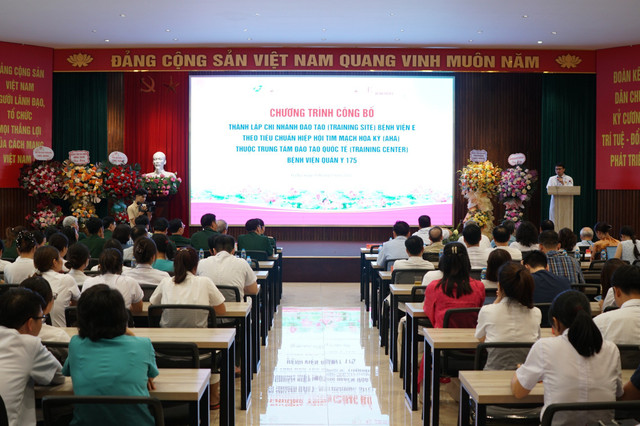 TS.BS Nguyễn Công Hựu phát biểu - Ảnh BVCC cap-cuu-2.jpg