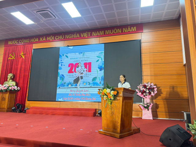 Chị Nông Quỳnh Liên me.jpg
