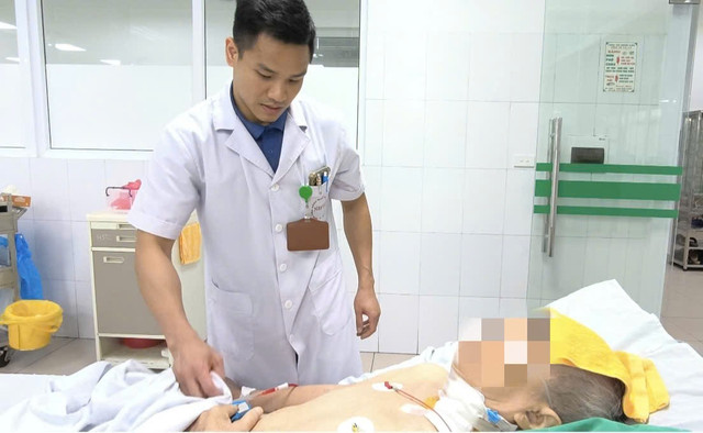 Suýt nguy hiểm tính mạng vì trì hoãn phẫu thuật khối u tuyến tiền liệt. tien-liet-4.jpg