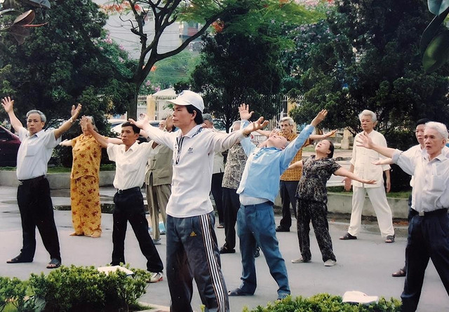 Tập khí công khỏe phổi, chống Covid-19 - Ảnh BSCC tap-khi-cong-khoe-phoi-chong-covid.jpg