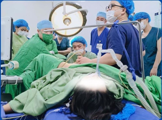 Ca phẫu thuật cứu bệnh nhân băng huyết sau sinh - Ảnh BVCC bang-huyet-muon.jpg