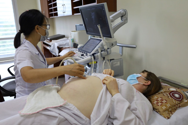 Siêu âm cho sản phụ mang song thai bị rau tiền đạo - Ảnh BVCC rau-tien-dao-so.jpg