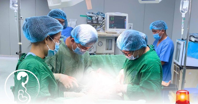 Ca mổ cấp cứu cho sản phụ - Ảnh BVCC vo-tu-cung-nguy-kich.jpg