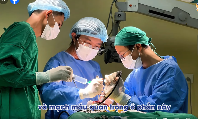 Ca phẫu thuật lấy u màng não cho bệnh nhân - Ảnh cắt từ video bệnh viện u-nao-to-1.png