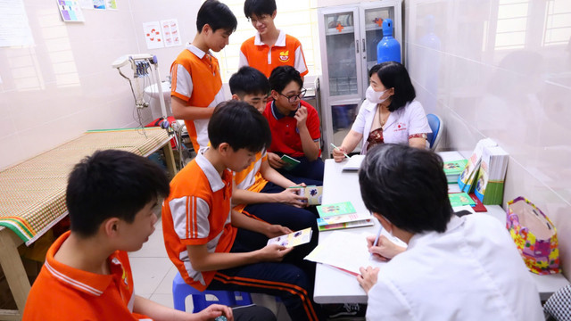 Tư vấn, giáo dục về giới tính, sinh sản cho học sinh tại Thanh Xuân, Hà Nội. image-20250424144454-5.jpg