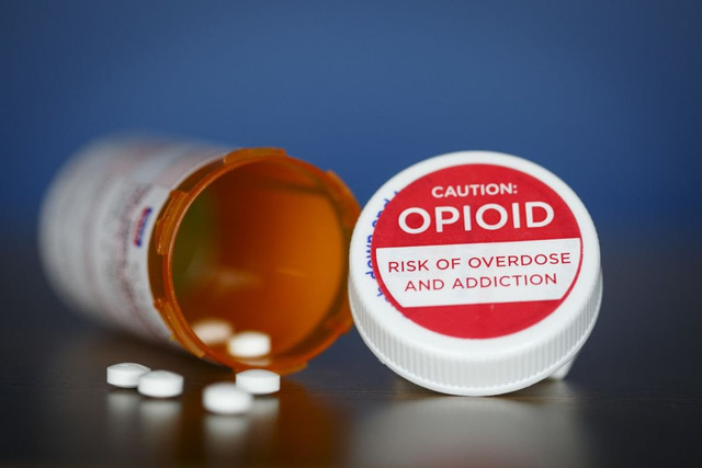 Ngộ độc opioid rất nhanh suy hô hấp và hôn mê - Ảnh minh họa BVCC opioid.jpg