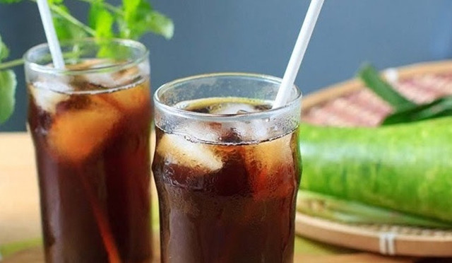 Uống nhiều nước sâm, nước mát cũng không tốt cho sức khỏe - Ảnh BSCC thuc-pham-giai-nhiet.jpg