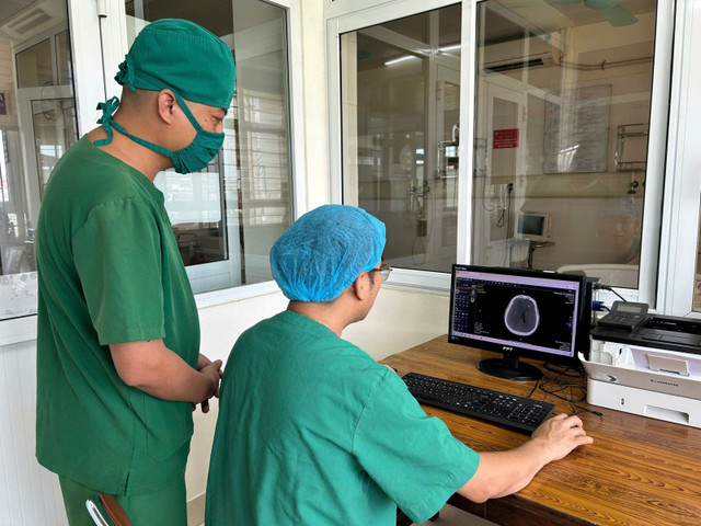 Hội chẩn liên viện - Ảnh BVCC mo-nao-thuc-4.jpg