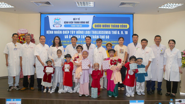 Các bệnh nhi ghép tủy thành công được xuất viện - Ảnh BVCC ghep-tuy.jpg