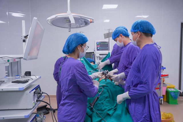 Ca phẫu thuật cho bệnh nhân - Ảnh BVCC mang-phoi-2.jpg
