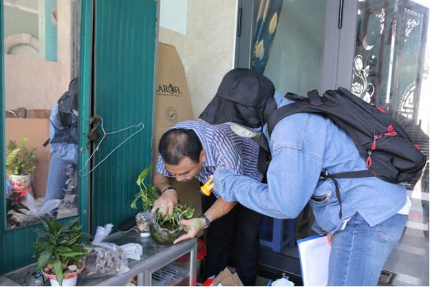 Trung tâm Kiểm soát bệnh tật tỉnh Bà Rịa - Vũng Tàu phối hợp Trung tâm Y tế TP. Vũng Tàu giám sát điểm nguy cơ trên địa bàn phường Phước Thắng, TP. HCM - Ảnh Sở Y tế cung cấp sxh.png