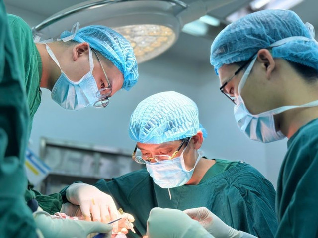 Ca phẫu thuật u sắc tố khổng lồ cho bệnh nhi - Ảnh BVCC u-sac-to-5.jpg